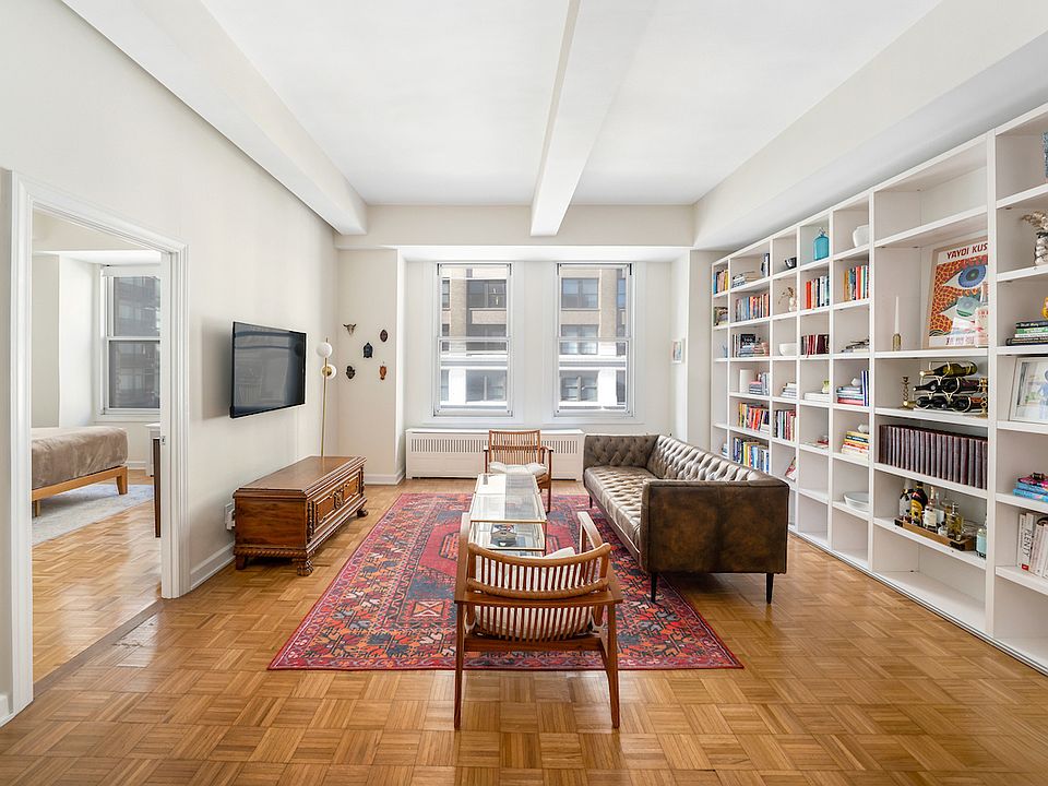 1st image of 425 Park Ave S APT 4A