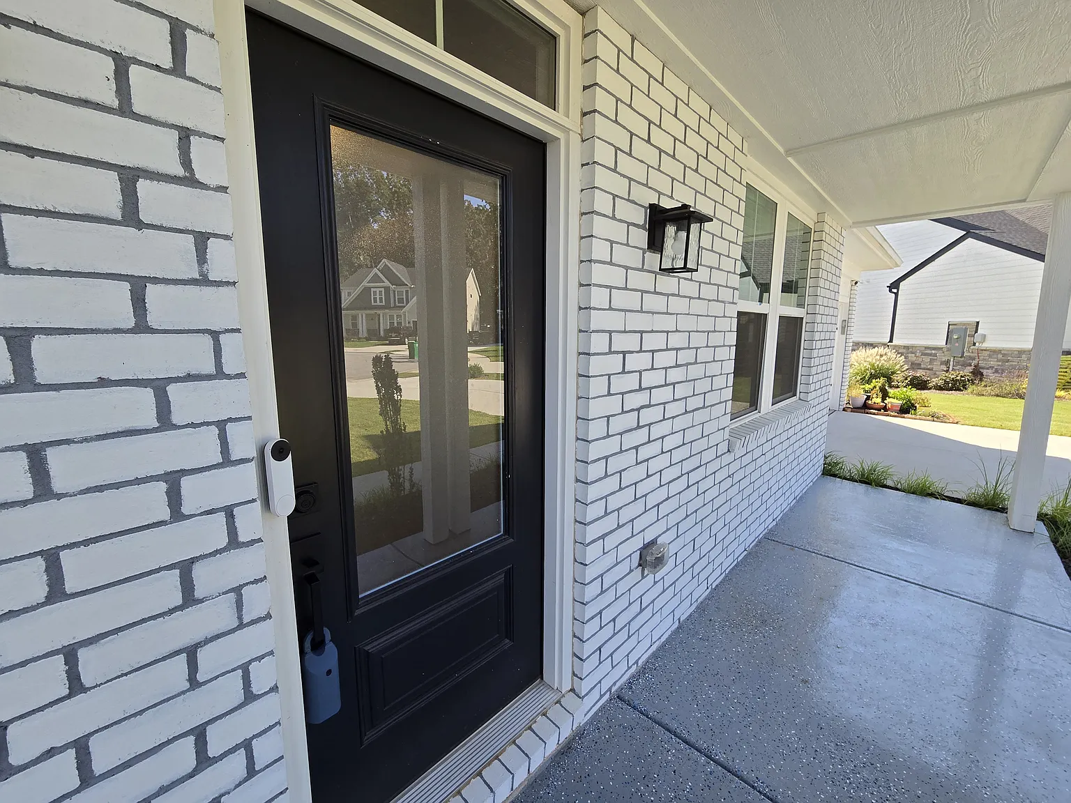 5 bed, 3155 sqft, $2,700 — Photo 2