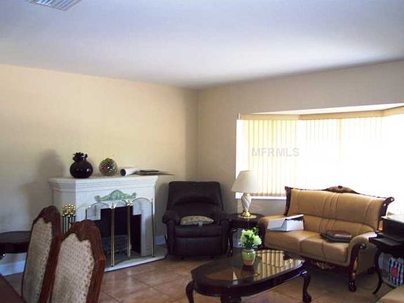 5th image of 7107 Wrenwood Cir