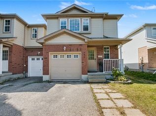 606 Brandenburg Blvd, Waterloo, ON N2T2V3