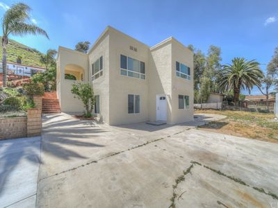 11797 Quiet Ln, Riverside, CA, 92505