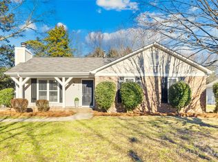 11816 Park Rd, Charlotte, NC 28226