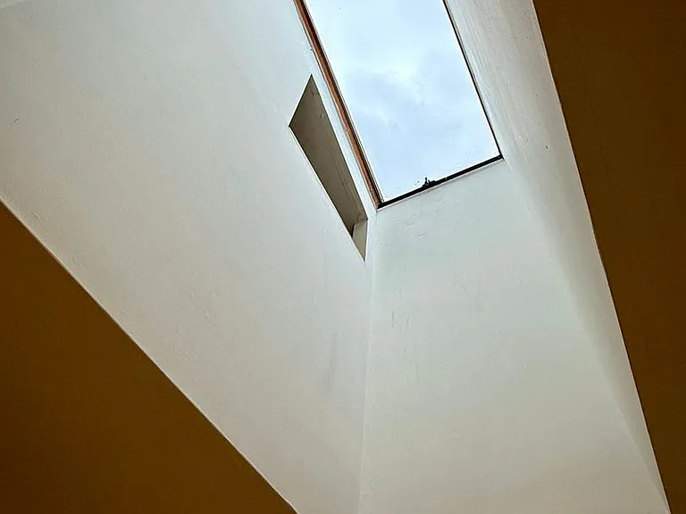 11 Clinton Ave — Photo 3