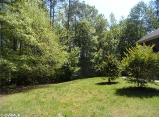 6693 Hines Rd, Henrico, VA 23231