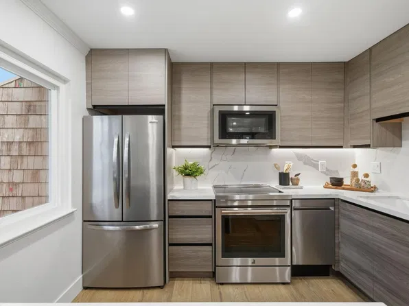 116 Stanford Way, Sausalito, CA 94965