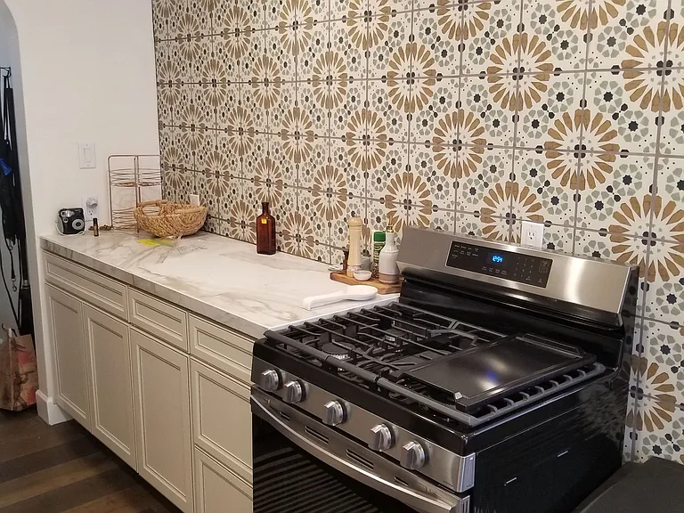 1 bed, 1.0 bath, 620 sqft, $1,395 — Photo 1