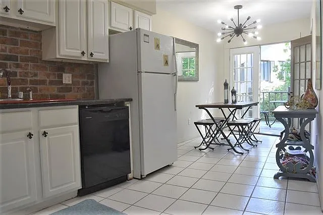 931 Kerlerec St #B — Photo 3