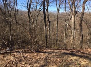 725 Castlecliff Rd, Ballwin, MO 63021