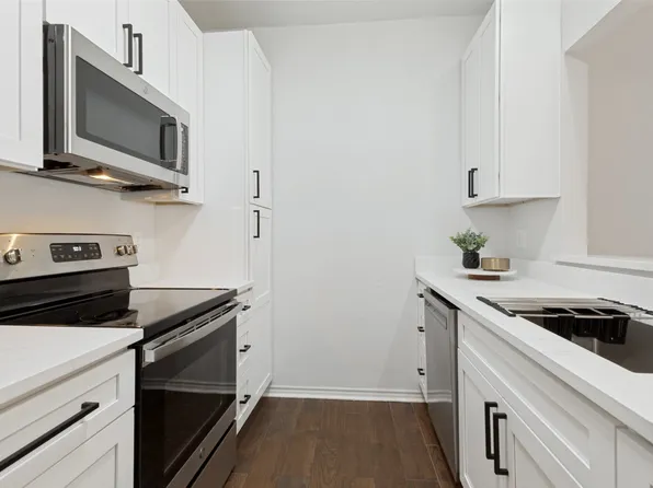 5701 Gaston Ave APT 4, Dallas, TX 75214