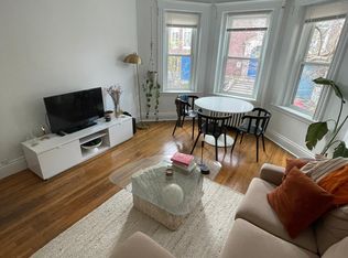 195 Strathmore Rd #1, Brighton, MA 02135