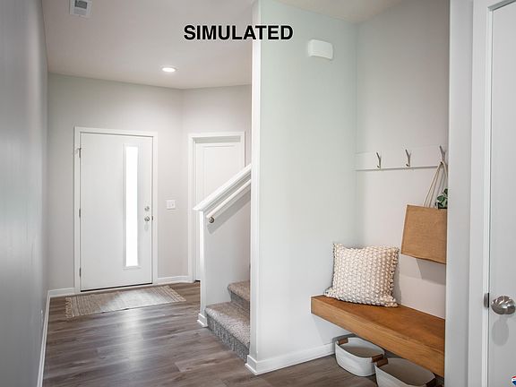 4th image of 2535 W B St