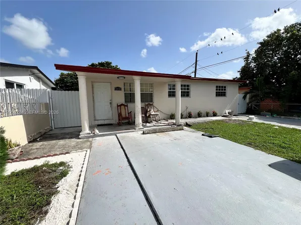 11970 SW 4th Ter, Miami, FL 33184