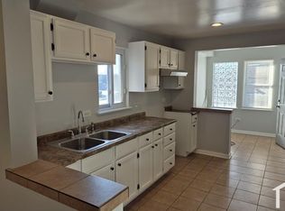 6840 S Claremont Ave #2, Chicago, IL 60636