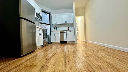 Rented by HOLTON REAL ESTATE INC.