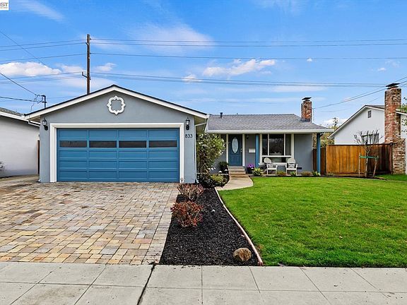 2nd image of 833 El Rancho Dr