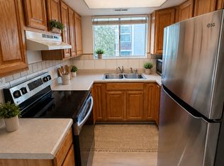 4646 S Quail Park Dr APT J, Millcreek, UT 84117