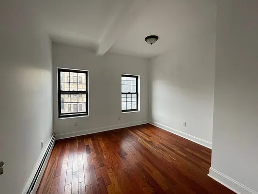 Rented by Corcoran | media 19