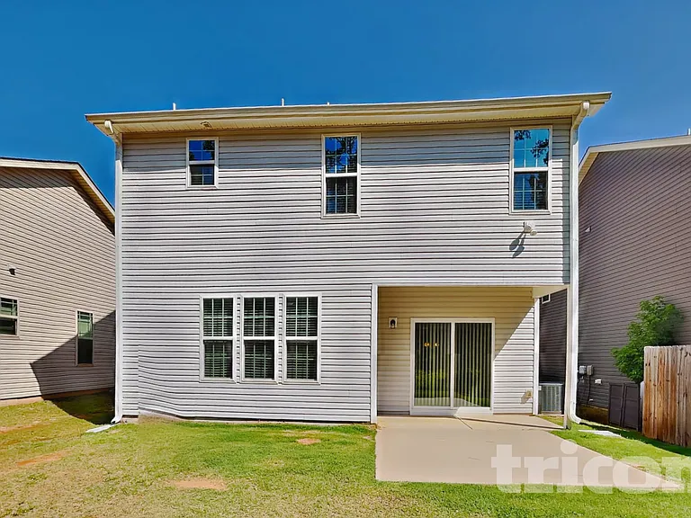 32 Balboa Pkwy — Photo 16