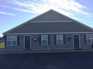 8317 Autumnwood Dr UNIT B, Machesney Park, IL