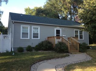 8972 Hudson Ct, Munster, IN 46321