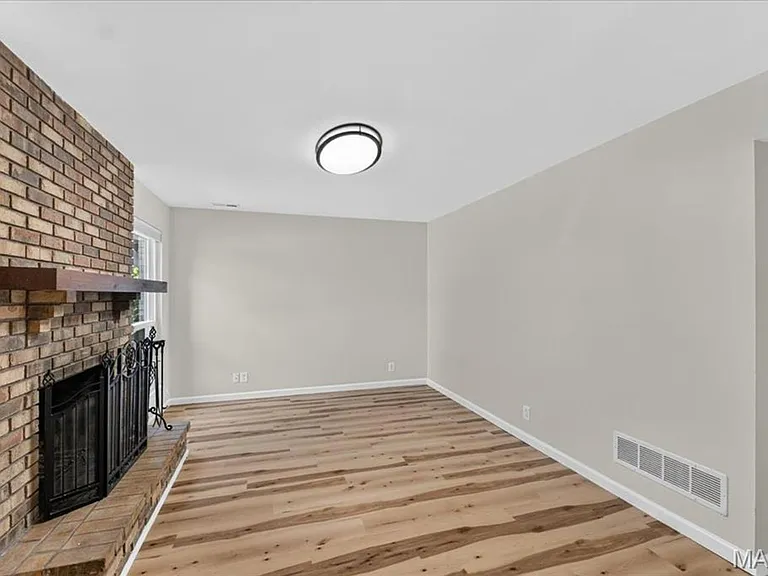 61 Park Charles Blvd S #C — Photo 4