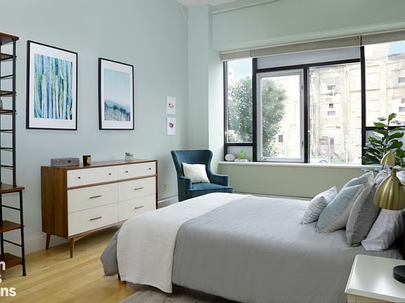 4th image of 535 Dean St APT 125