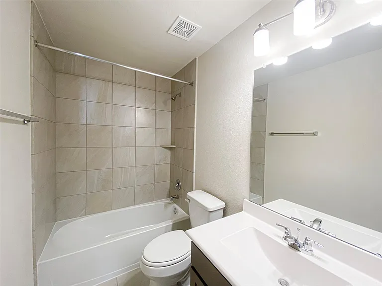 4318 Reese Ravine Ln — Photo 29