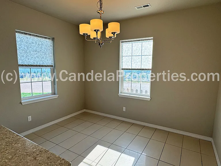 475 Eclipse Dr — Photo 13