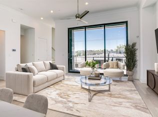 213 Carroll St, Fort Worth, TX 76107