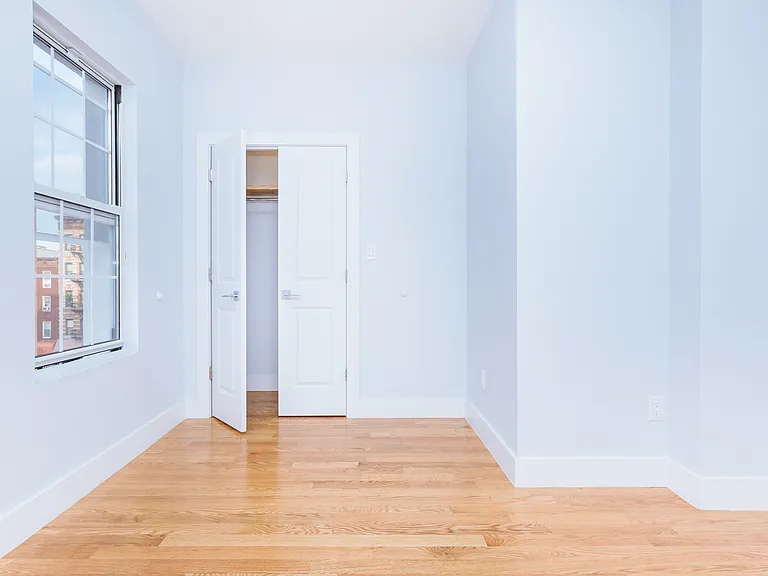 128 India St #5 — Photo 11
