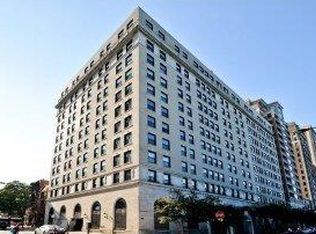 2100 N Lincoln Park W, Chicago, IL 60614