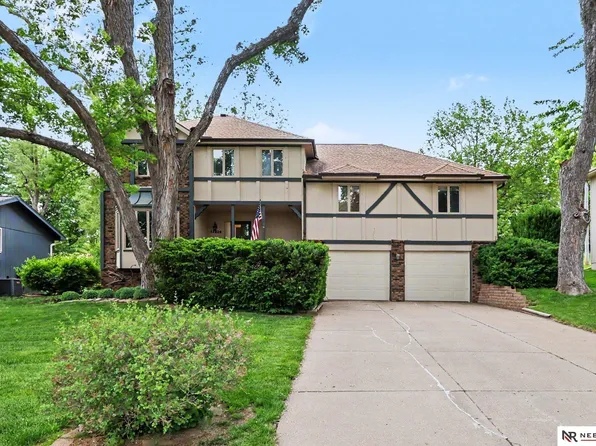 11436 Castelar Cir, Omaha, NE 68144