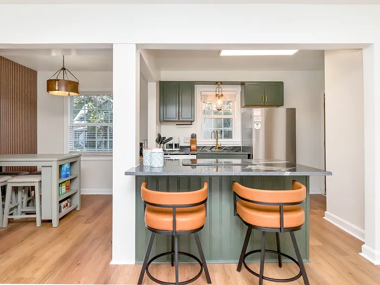 214 Upham St #8B — Photo 8