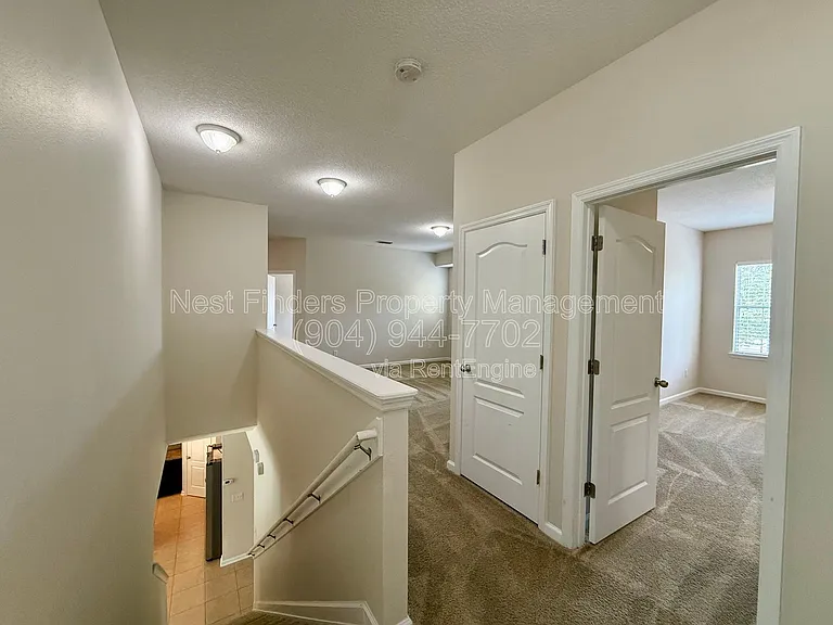 145 Woodfield Ln — Photo 24