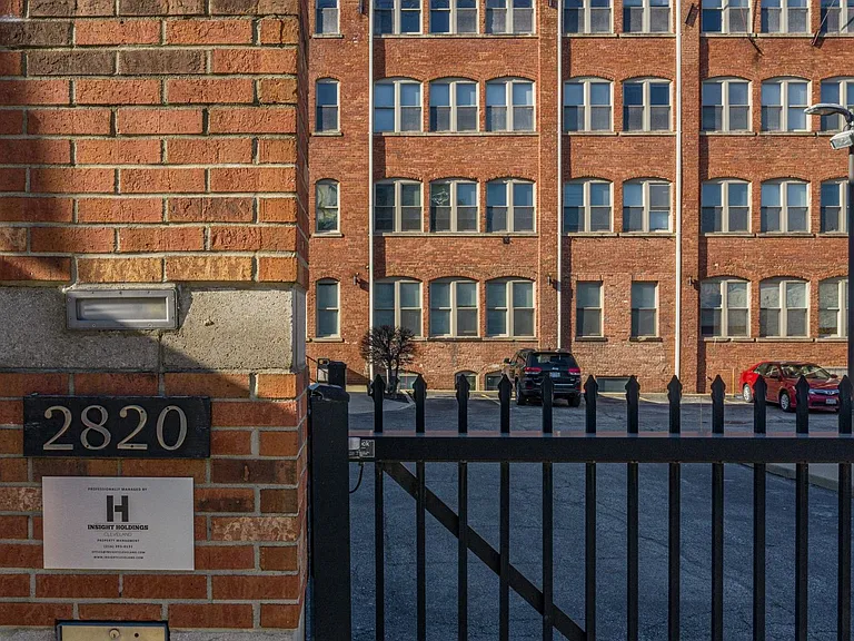 2820 Detroit Ave — Photo 21