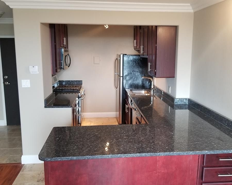 1st image of 700 E 8th St Unit 10O