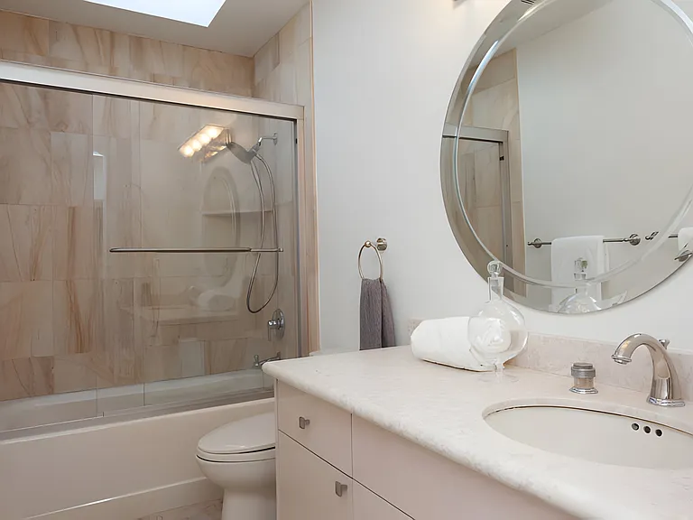 3126 Scott St #5 — Photo 18