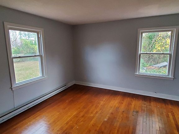 3rd image of 1711 Sherwood St #A