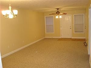 5th image of 3404 W Jefferson St
