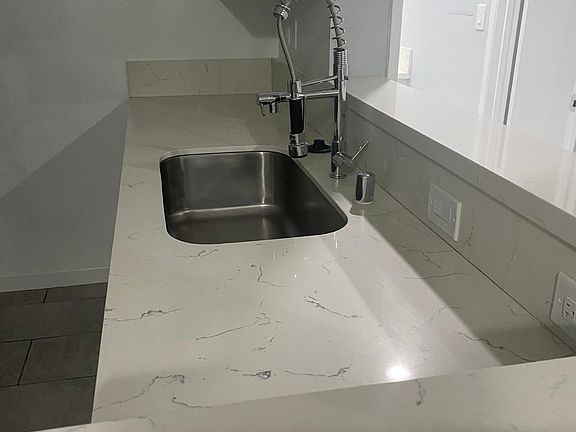 3rd image of 11701 Texas Ave APT 204