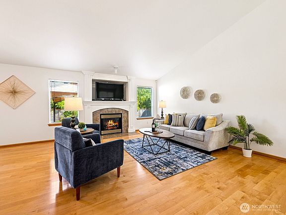 5th image of 5101 Perry Drive SE