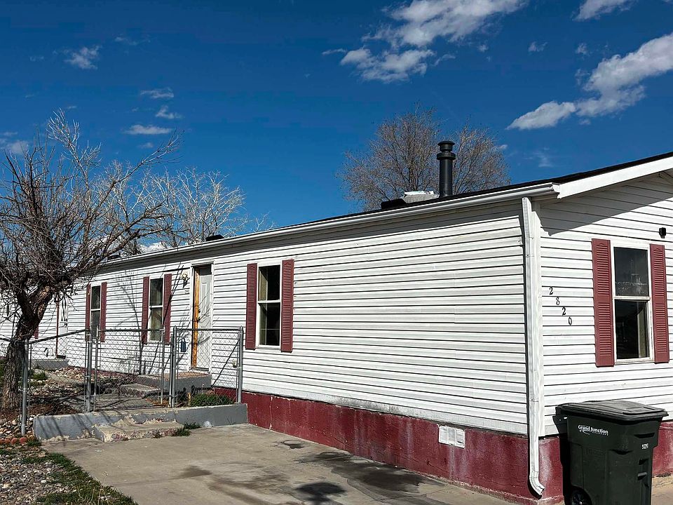 1st image of 2820 S Niagara Cir