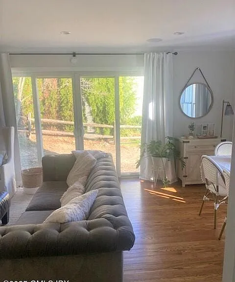 8 Perry Pl — Photo 12