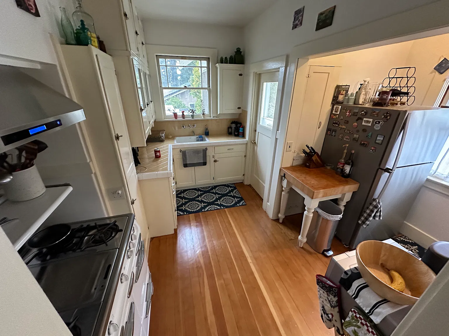 2 bed, 932 sqft, $2,350 — Photo 4