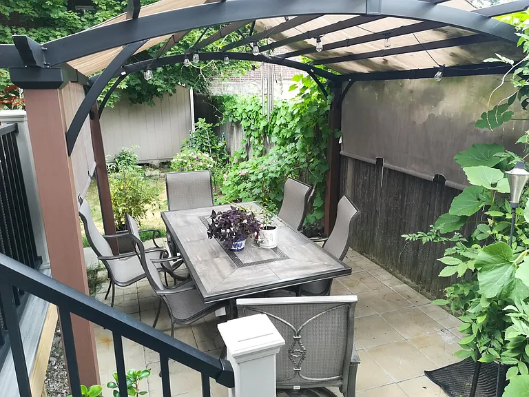 31 Anawan Ave — Photo 6