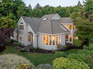 8208 NW Reed Dr, Portland, OR 97229