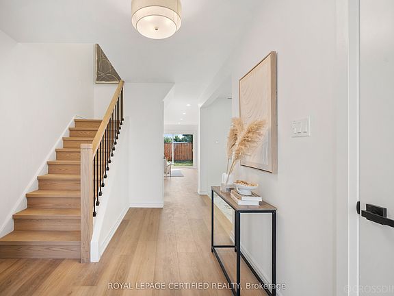 5th image of 49 Skegby Rd