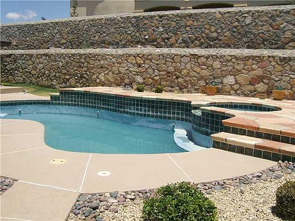 2nd image of 6652 Hermoso Del Sol Dr