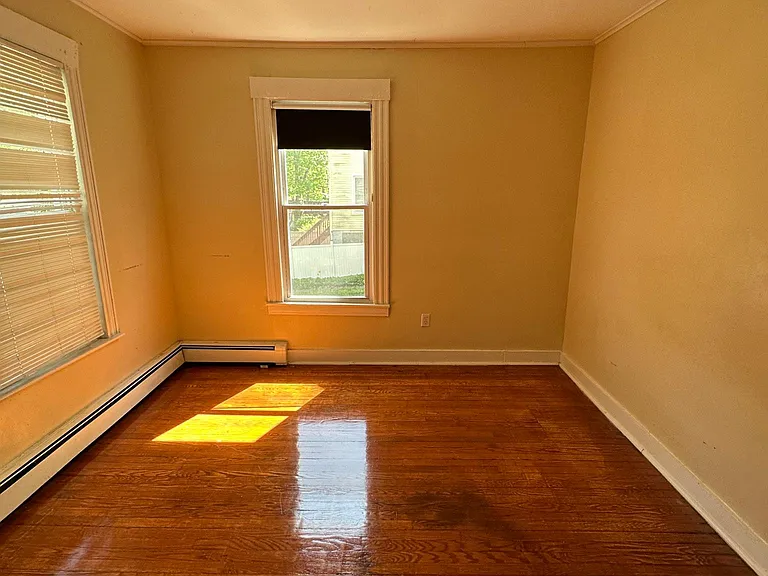 371 Norton St #1-0 — Photo 11