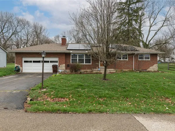 3864 Highmont St, Dayton, OH 45432